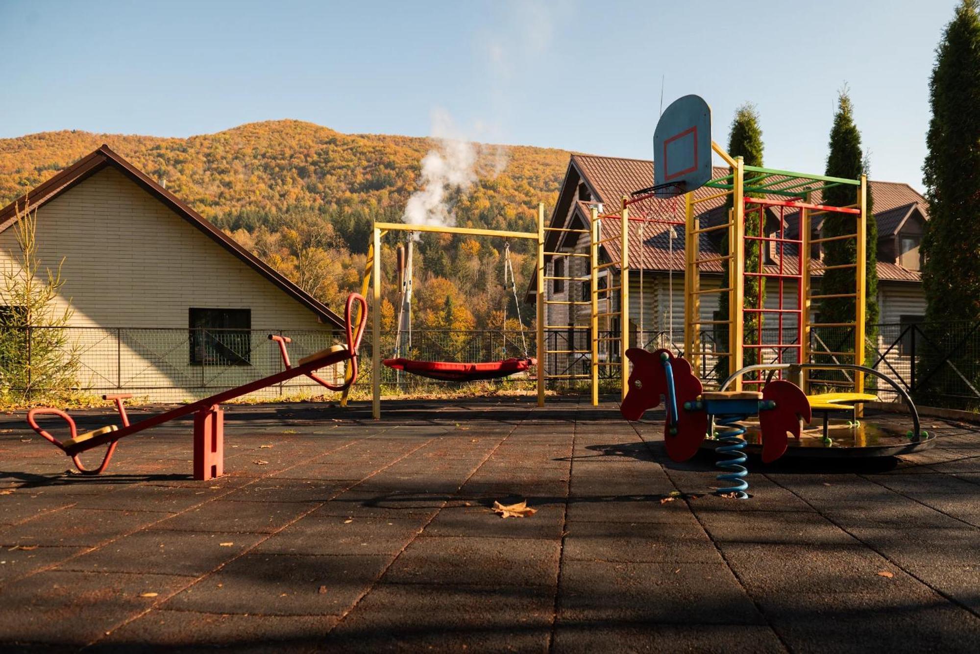 Vitapark Carpaty Zjdenjevo Eksteriør bilde